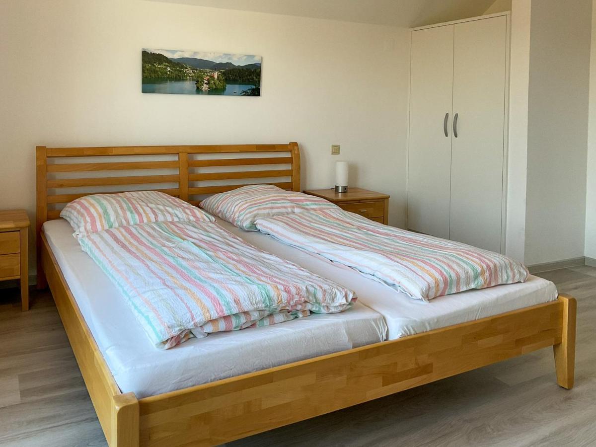 Apartments Franc Блед Екстер'єр фото